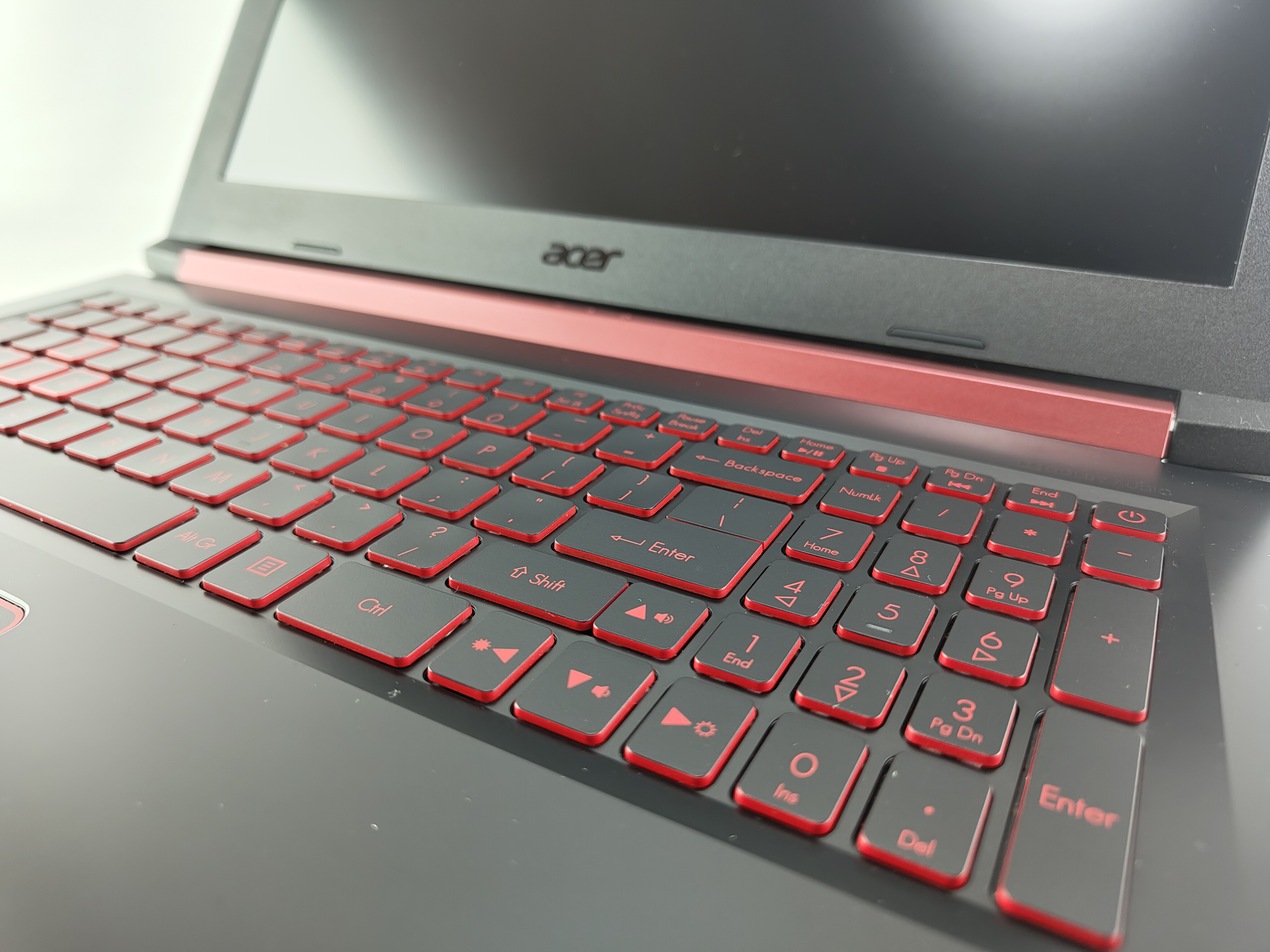 Acer Nitro v5 anv15-52-53t2 15.6